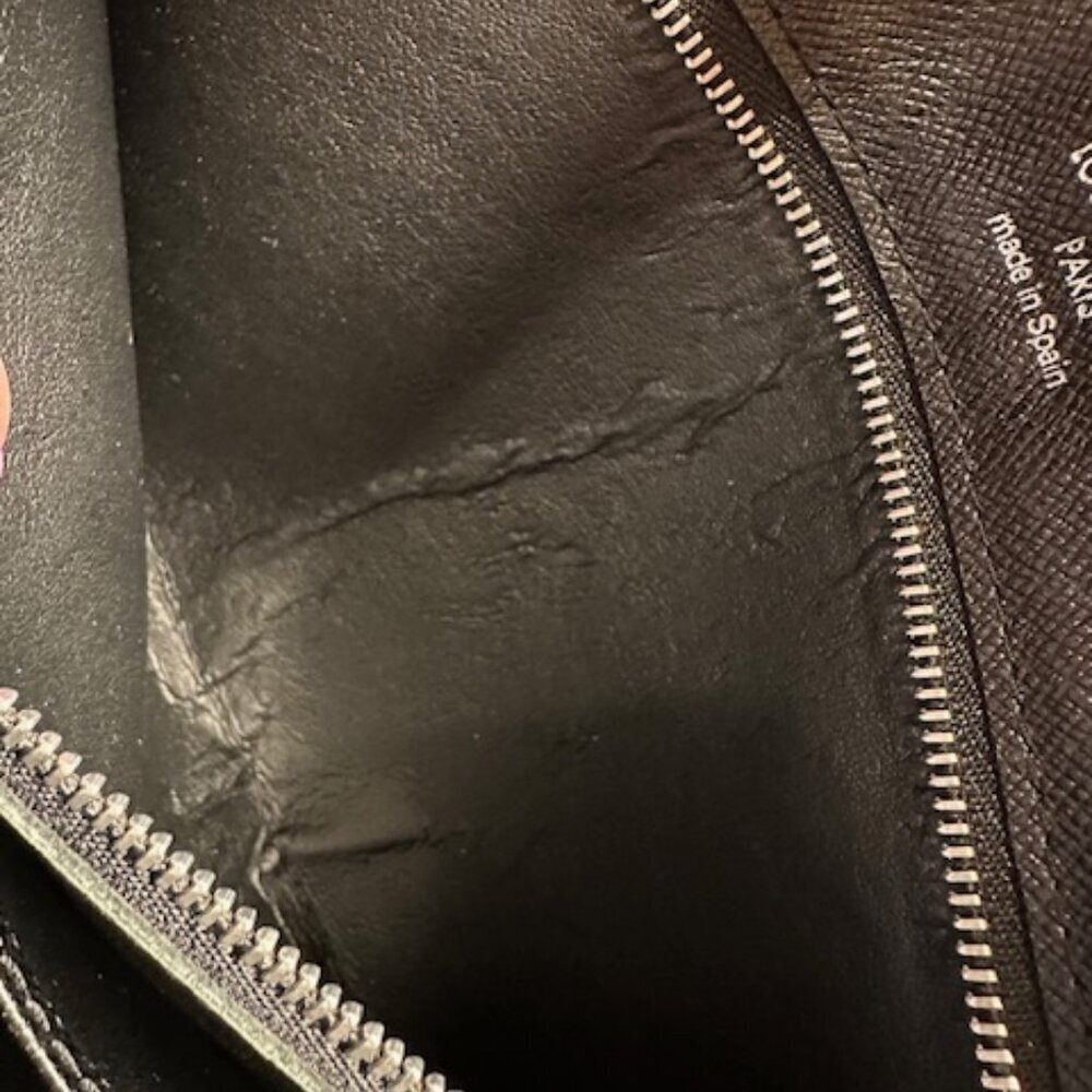 Louis Vuitton  LV Black Taiga Leather Selenga Clutch Wristlet + COA - Picture 11 of 13